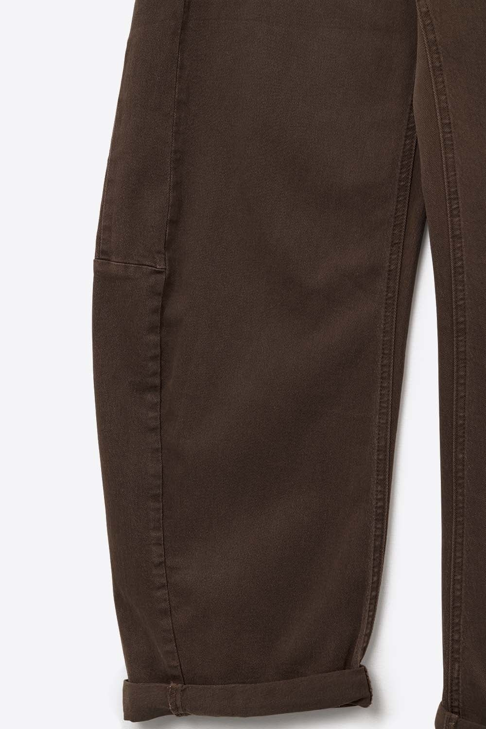 UNIKCOSA Chocolate Belted Barrel-Leg Pants