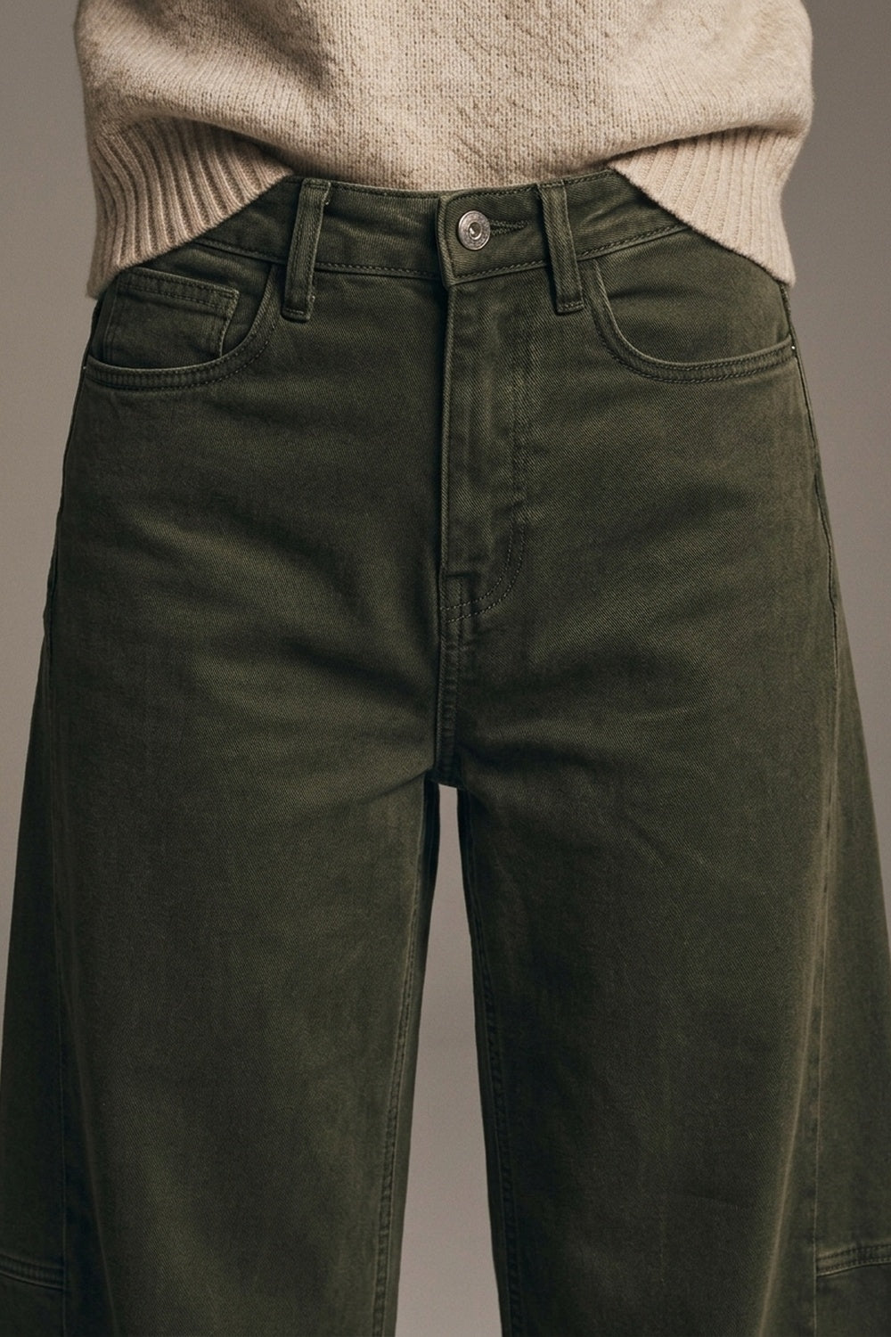 UNIKCOSA olive green side-seam barrel-leg pants