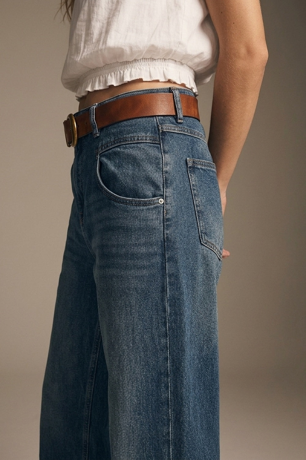 UNIKCOSA dark blue vintage-wash wide-leg jeans