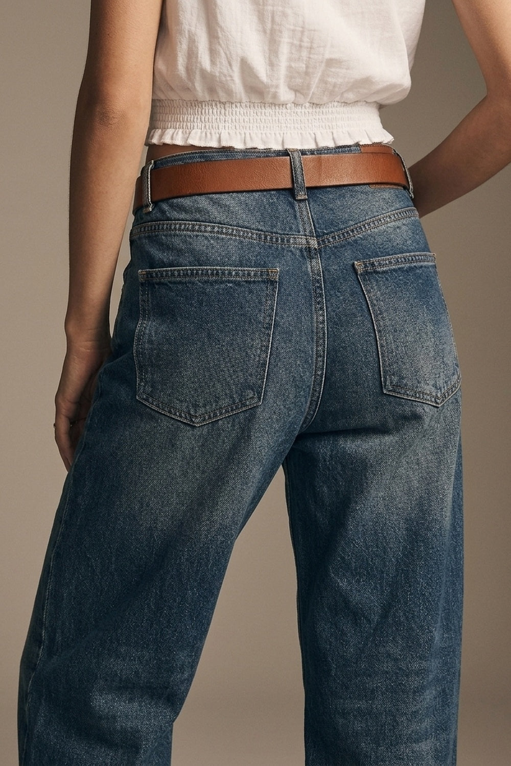 UNIKCOSA dark blue vintage-wash wide-leg jeans