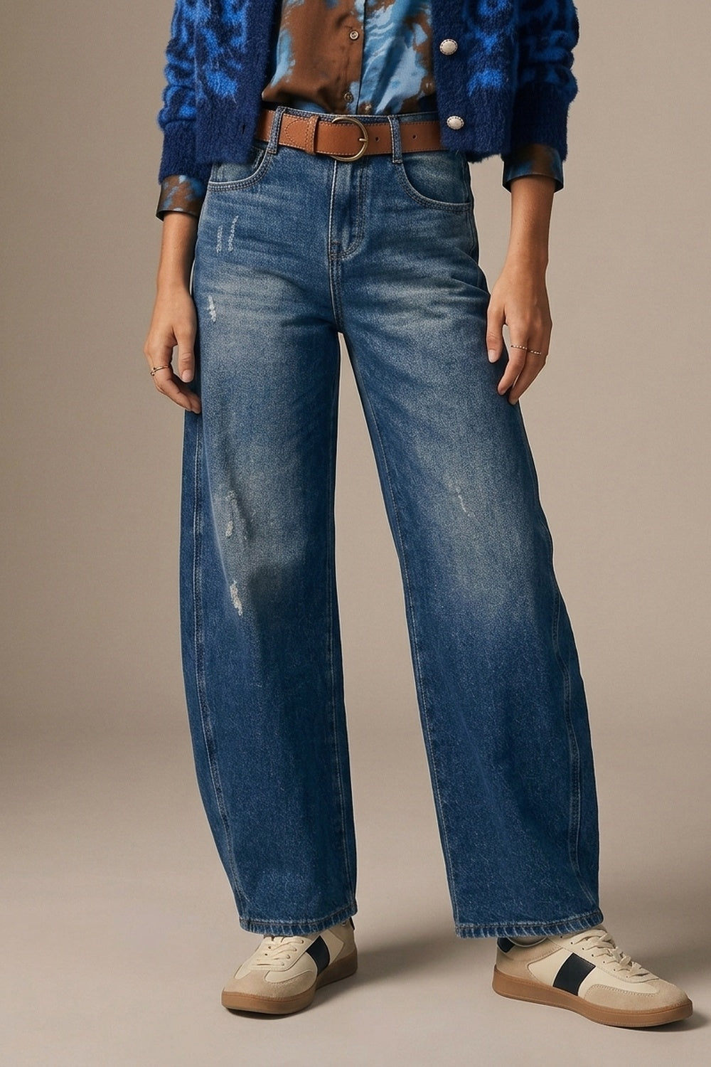 UNIKCOSA Blue Side-Seam Balloon-Leg Jeans