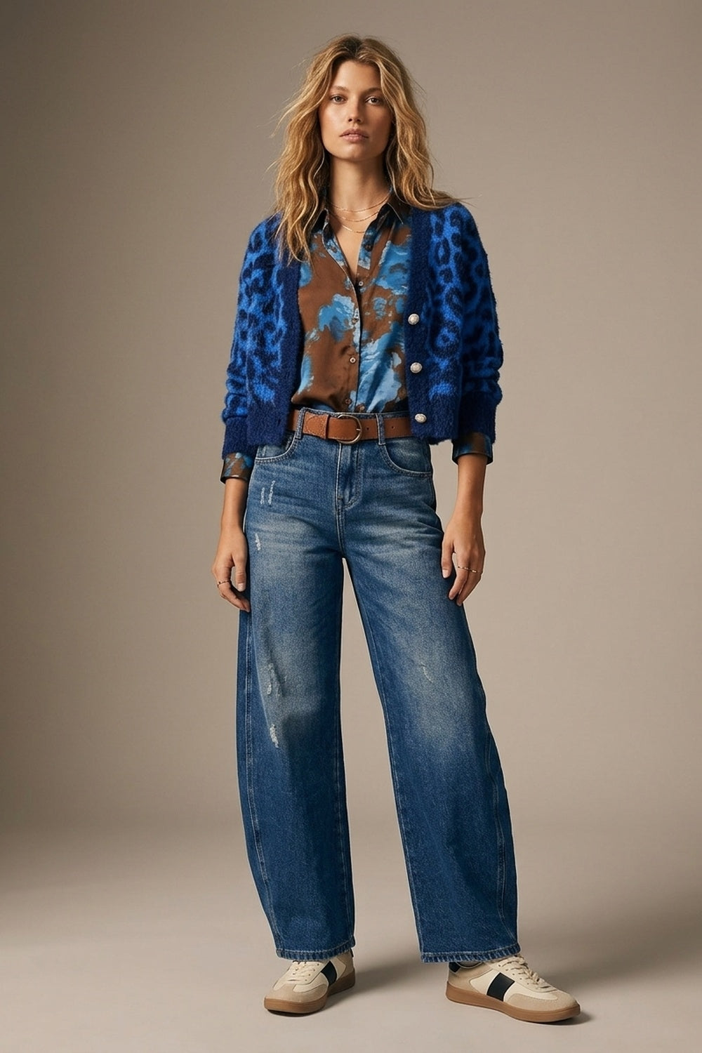 UNIKCOSA Blue Side-Seam Balloon-Leg Jeans