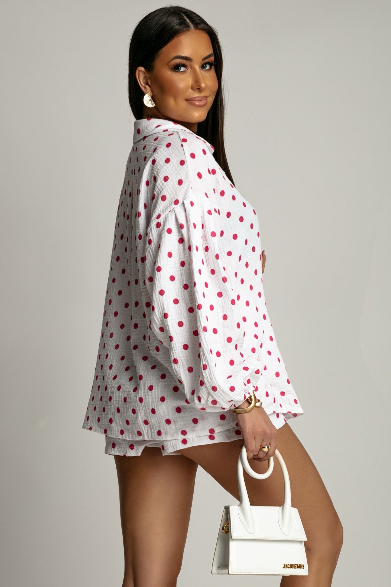 https://cdn.shopify.com/s/files/1/0868/8281/2251/files/3f347e67346a29774bbcb731b932fca9.jpg?v=1760177830