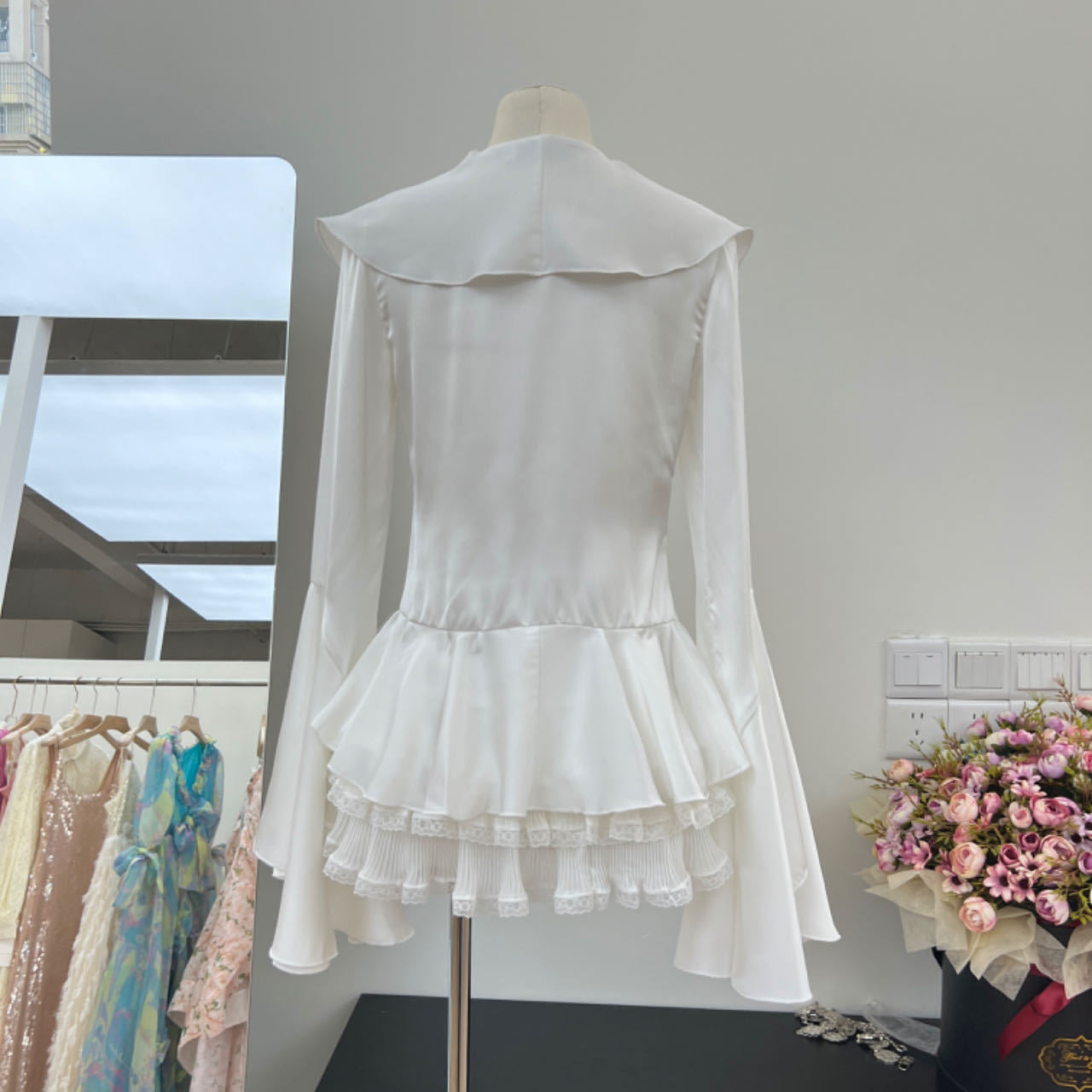 UNIKCOSA Velora Satin Shirt And Lace Skirt Set Autumn 💫