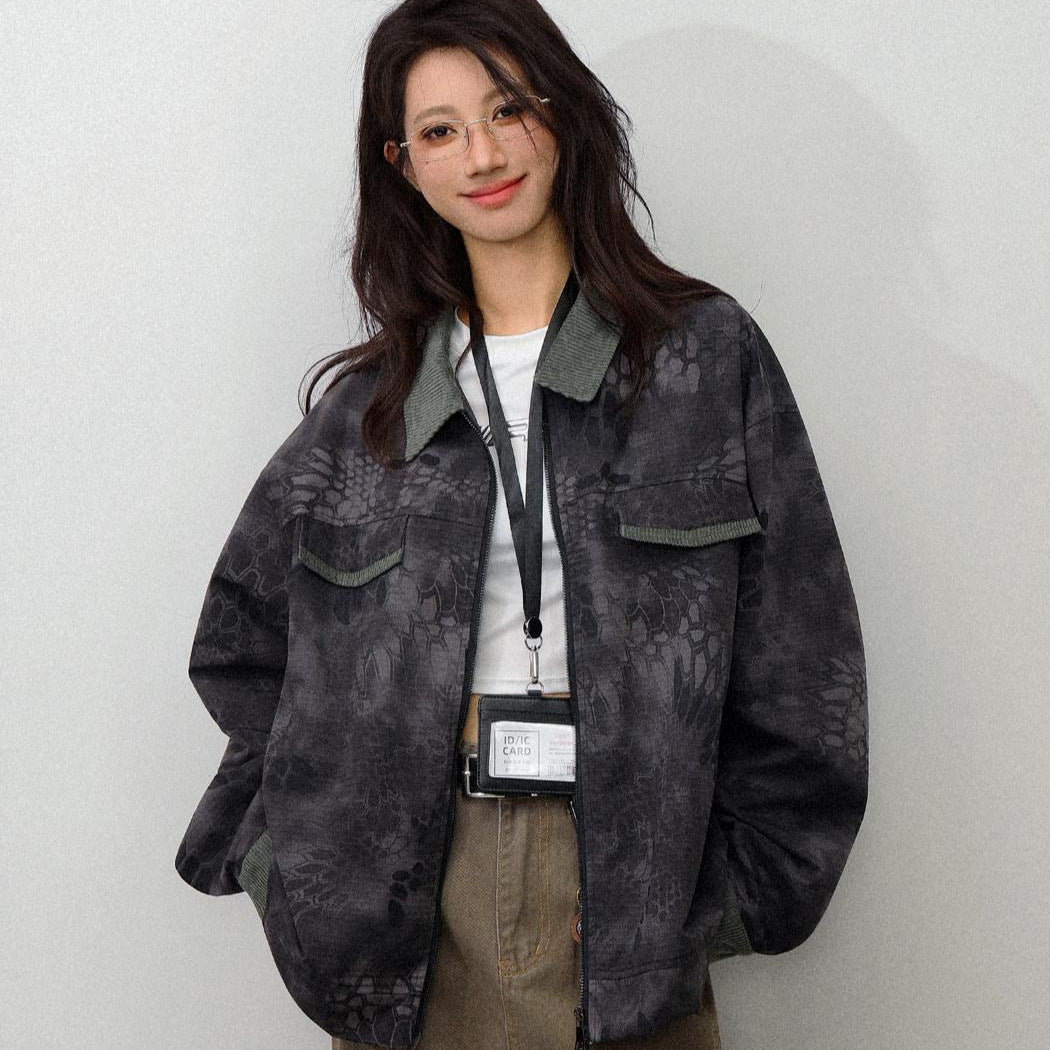 UNIKCOSA RetroMuse Snake Pattern Workwear Jacket Luxe 💫