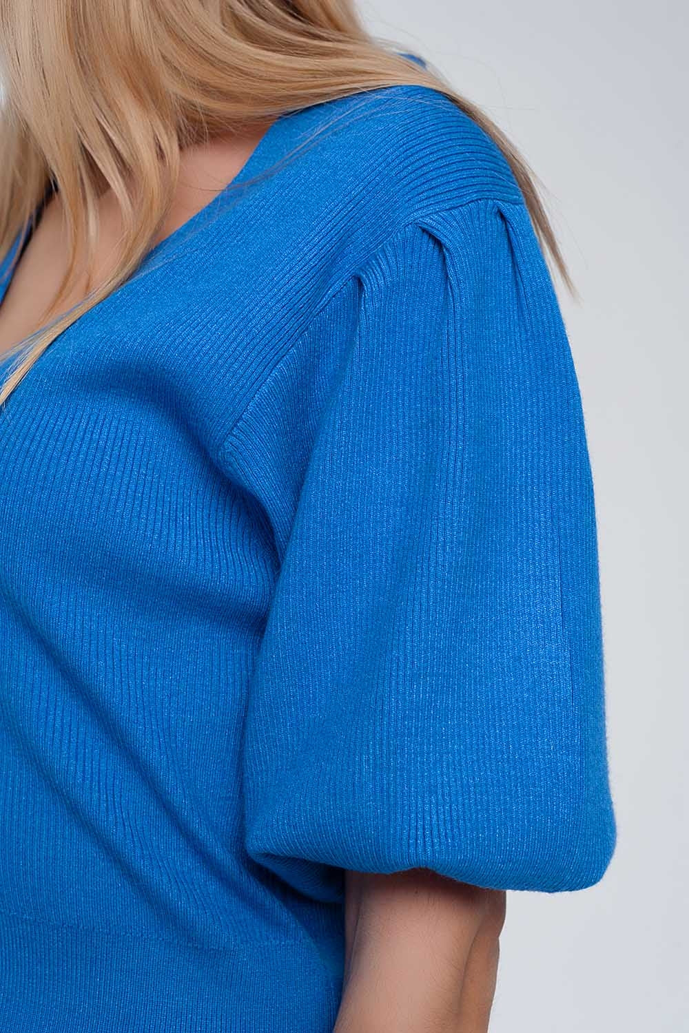 Volume sleeve cardigan in blue