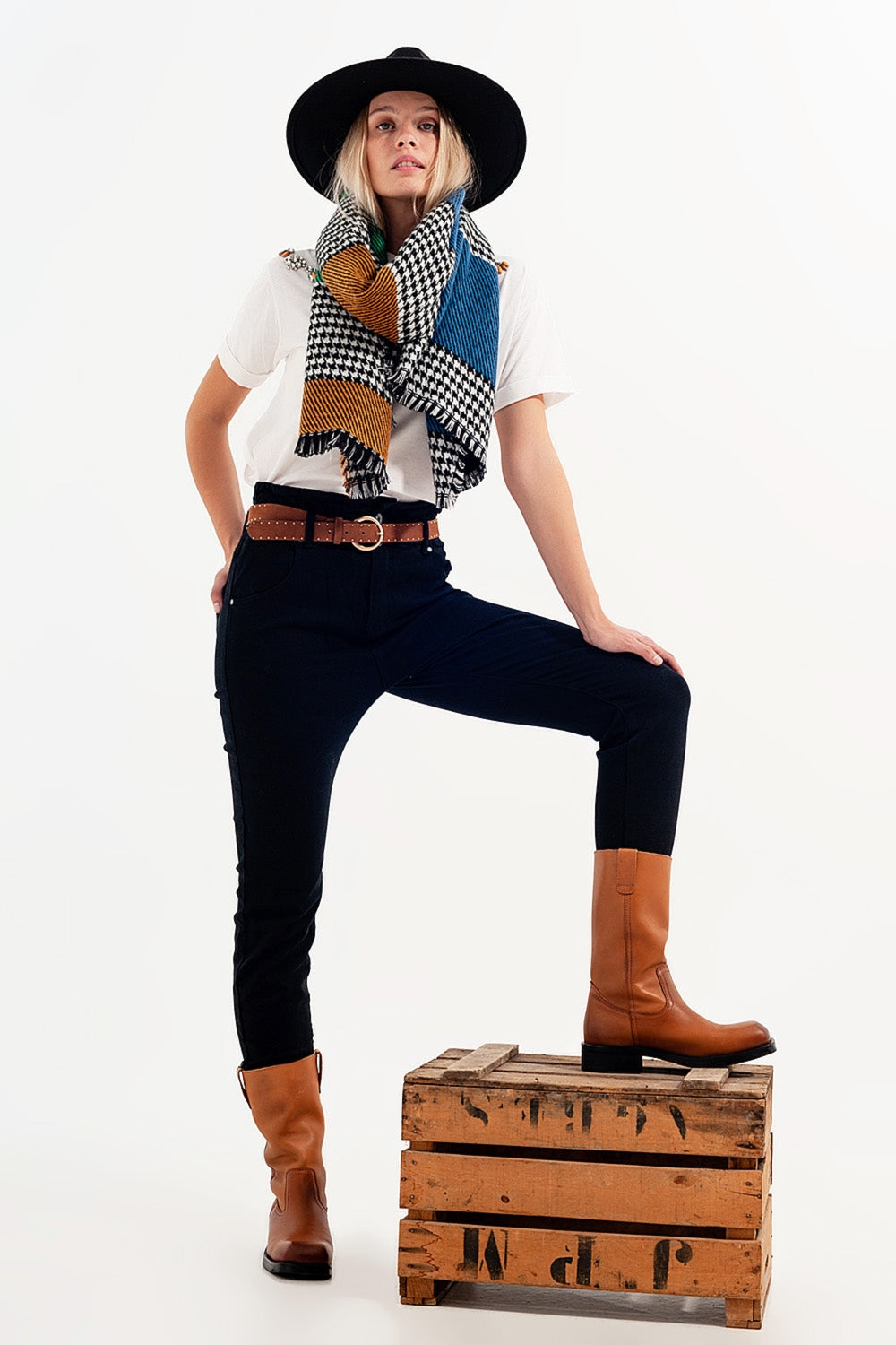 Stretch paperbag waist straigh Jeans in black