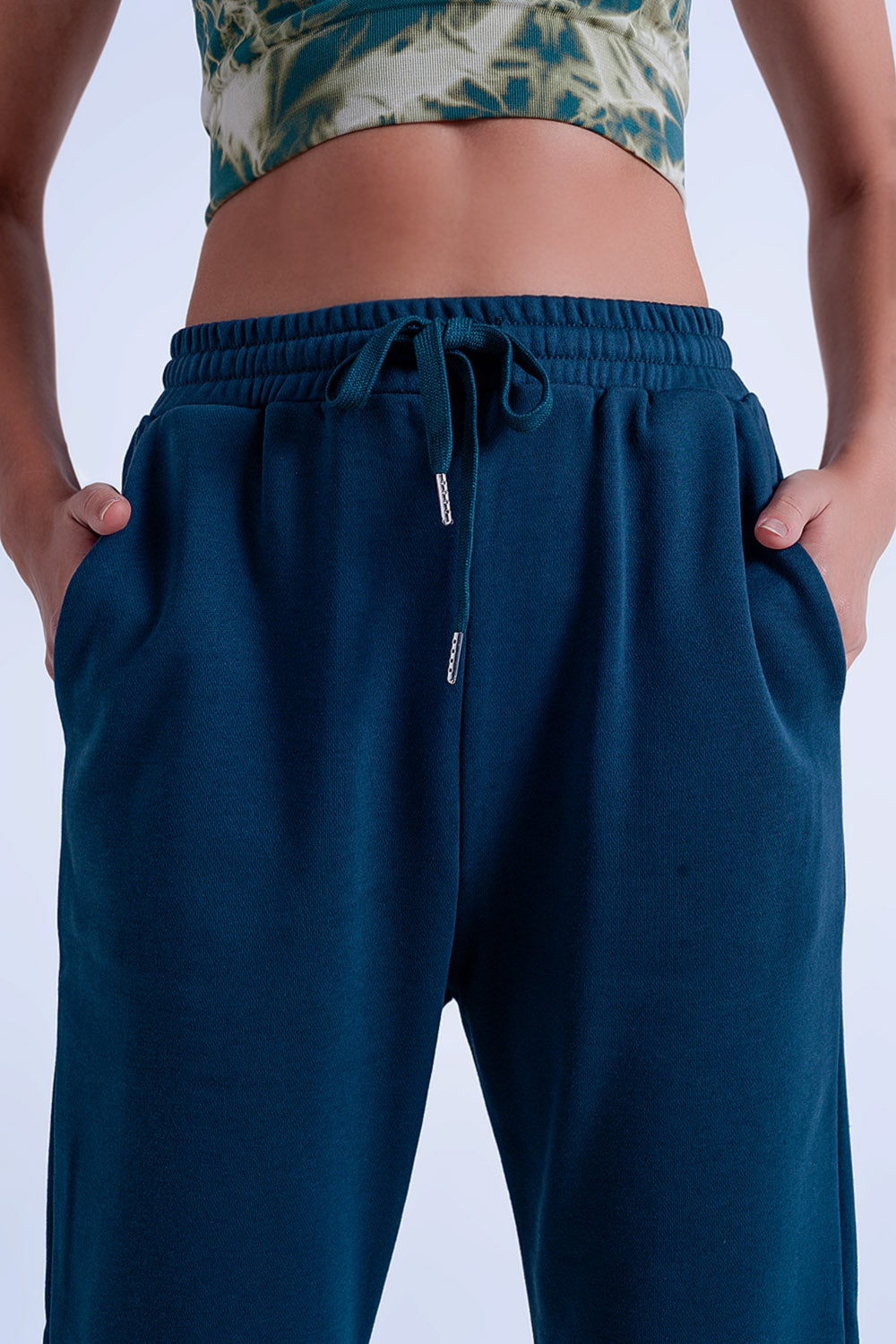 Adjustable waistband joggers in dark green