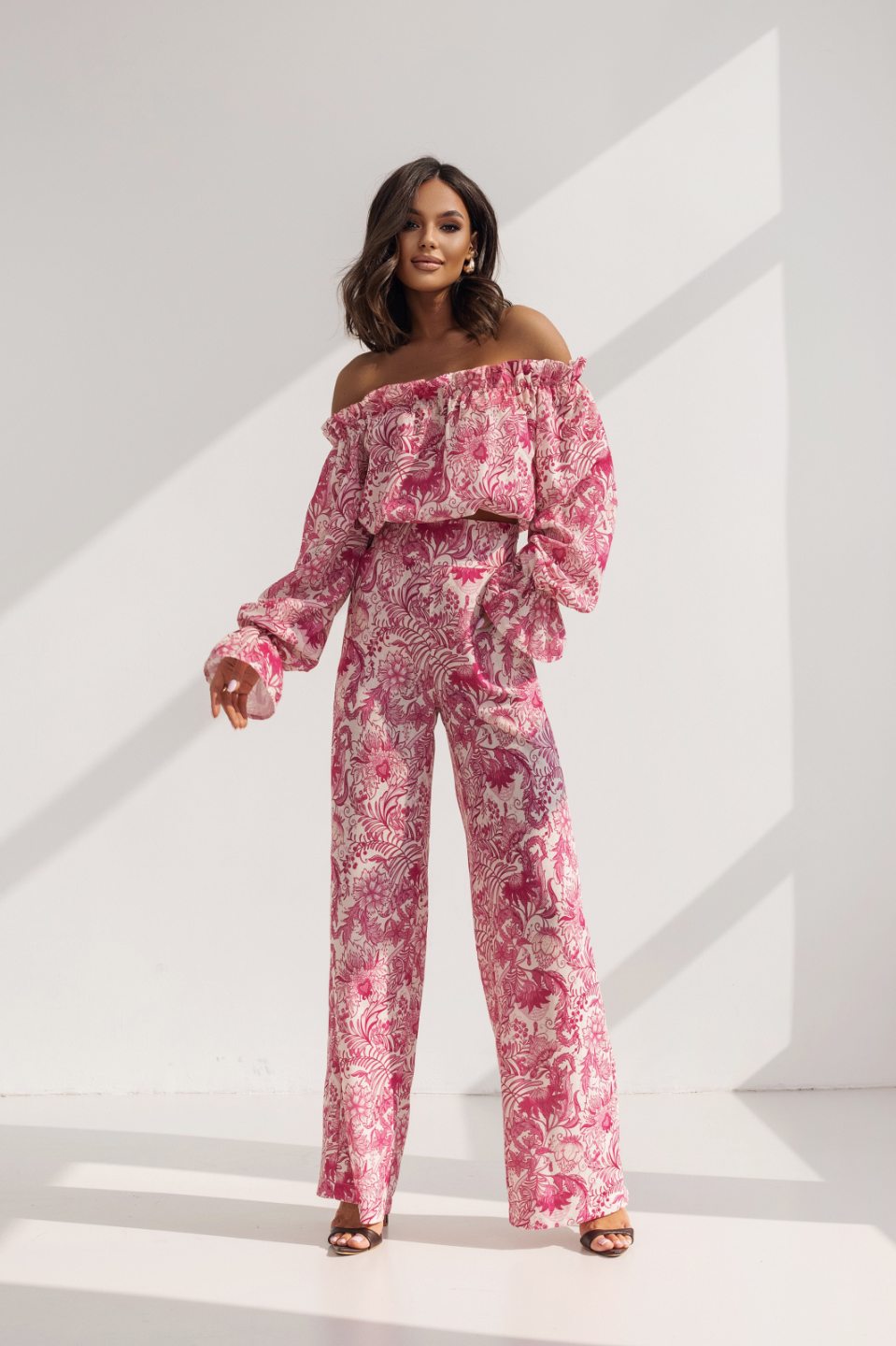 https://cdn.shopify.com/s/files/1/0868/8281/2251/files/695dd8dfcba323601b2ca8545ddb3314.png?v=1760177243