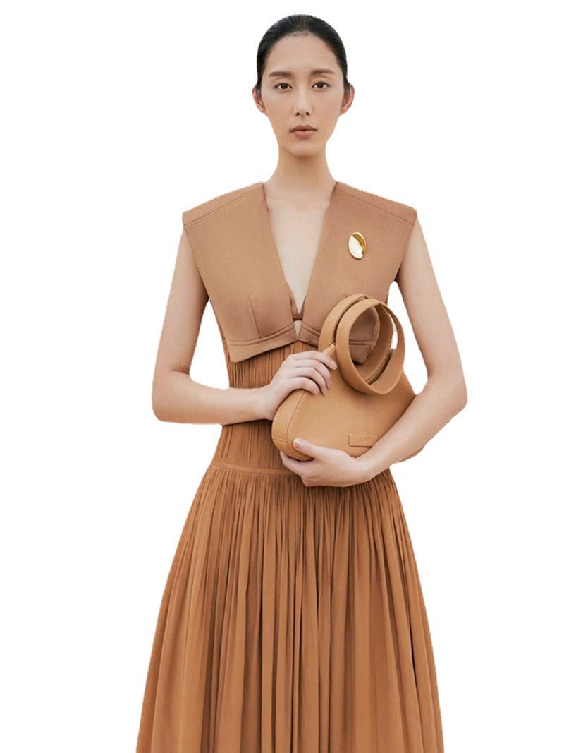UNIKCOSA Velora V Neck Sleeveless Pleated Dress Khaki 💫