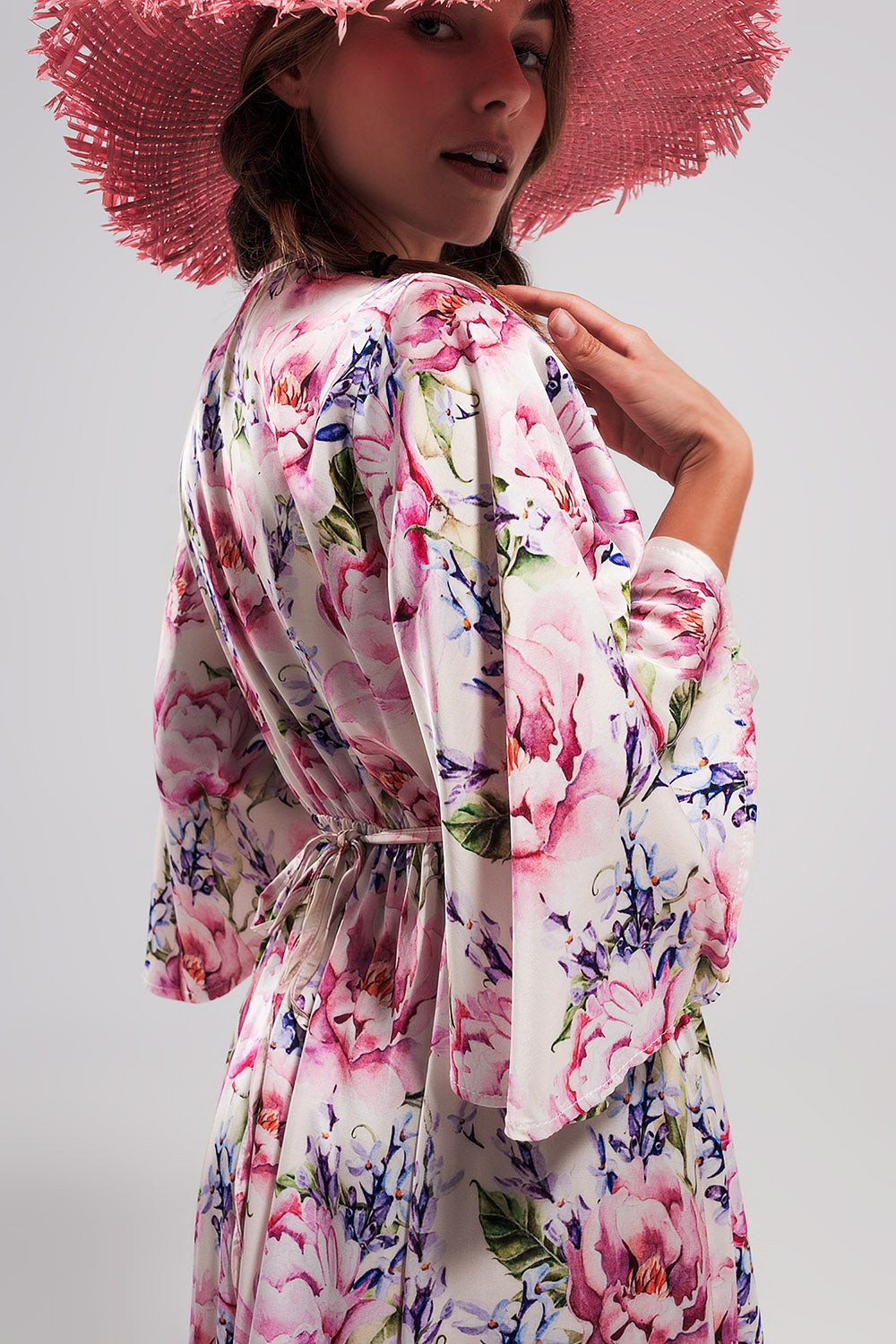 Flutter sleeve maxi dress in pink floral print