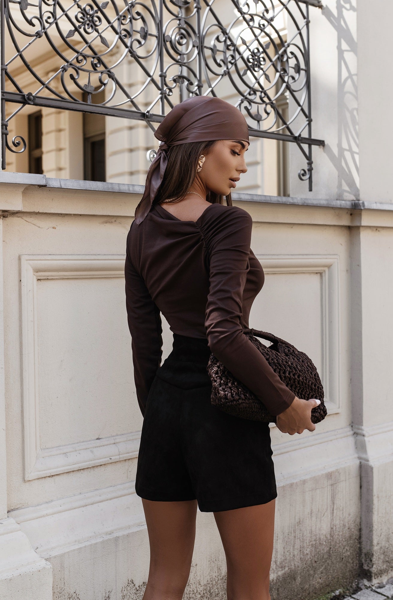 https://cdn.shopify.com/s/files/1/0868/8281/2251/files/773521d9df0a21b7f76ae9e52c0f6f21.jpg?v=1760180140