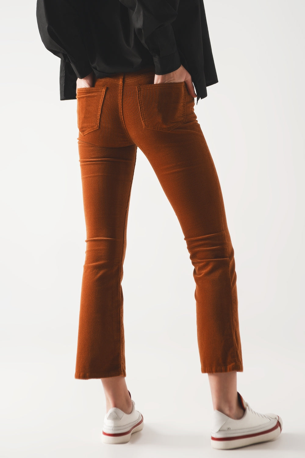Cord flare in camel