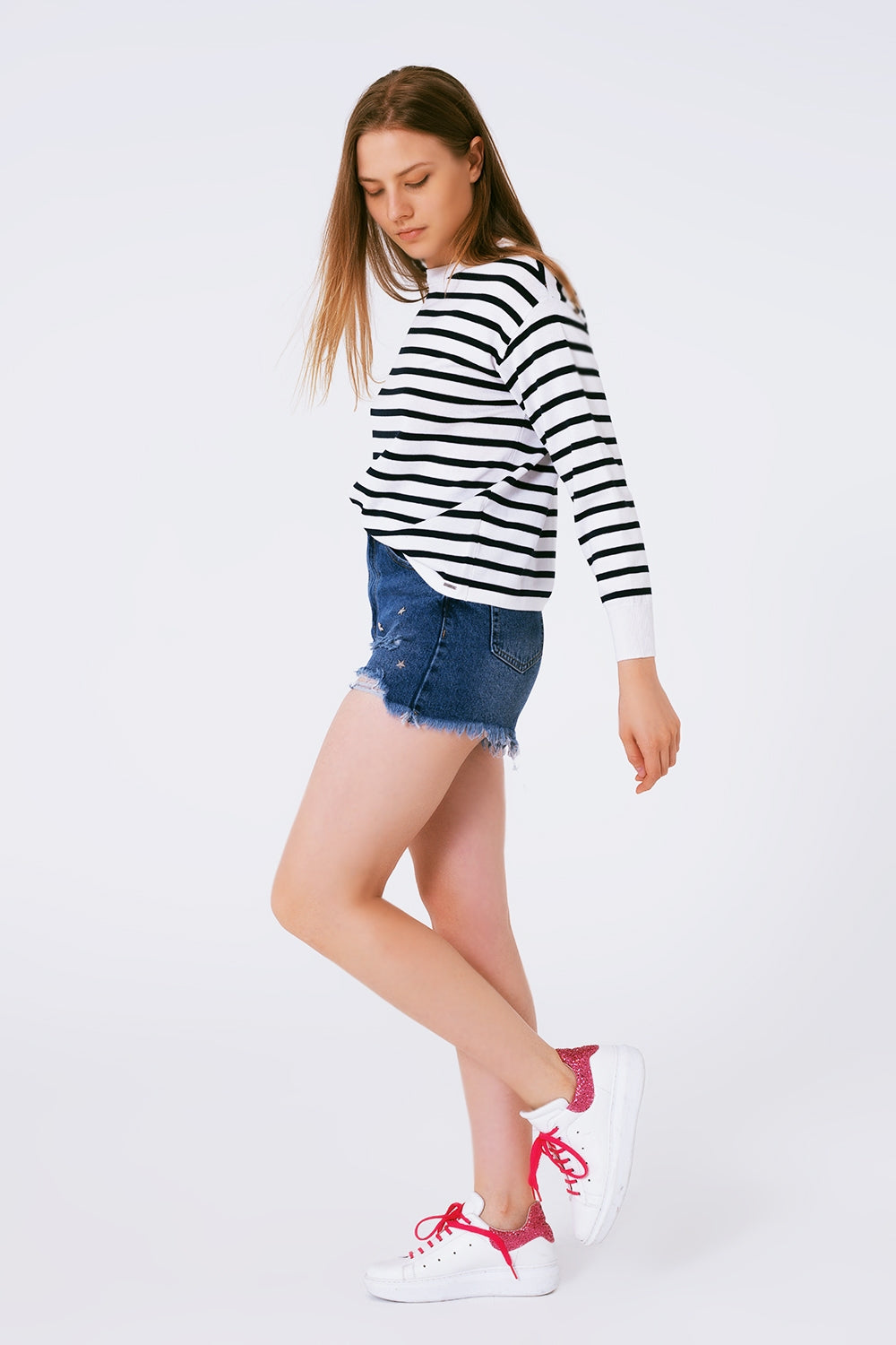 star stud embellishment denim shorts