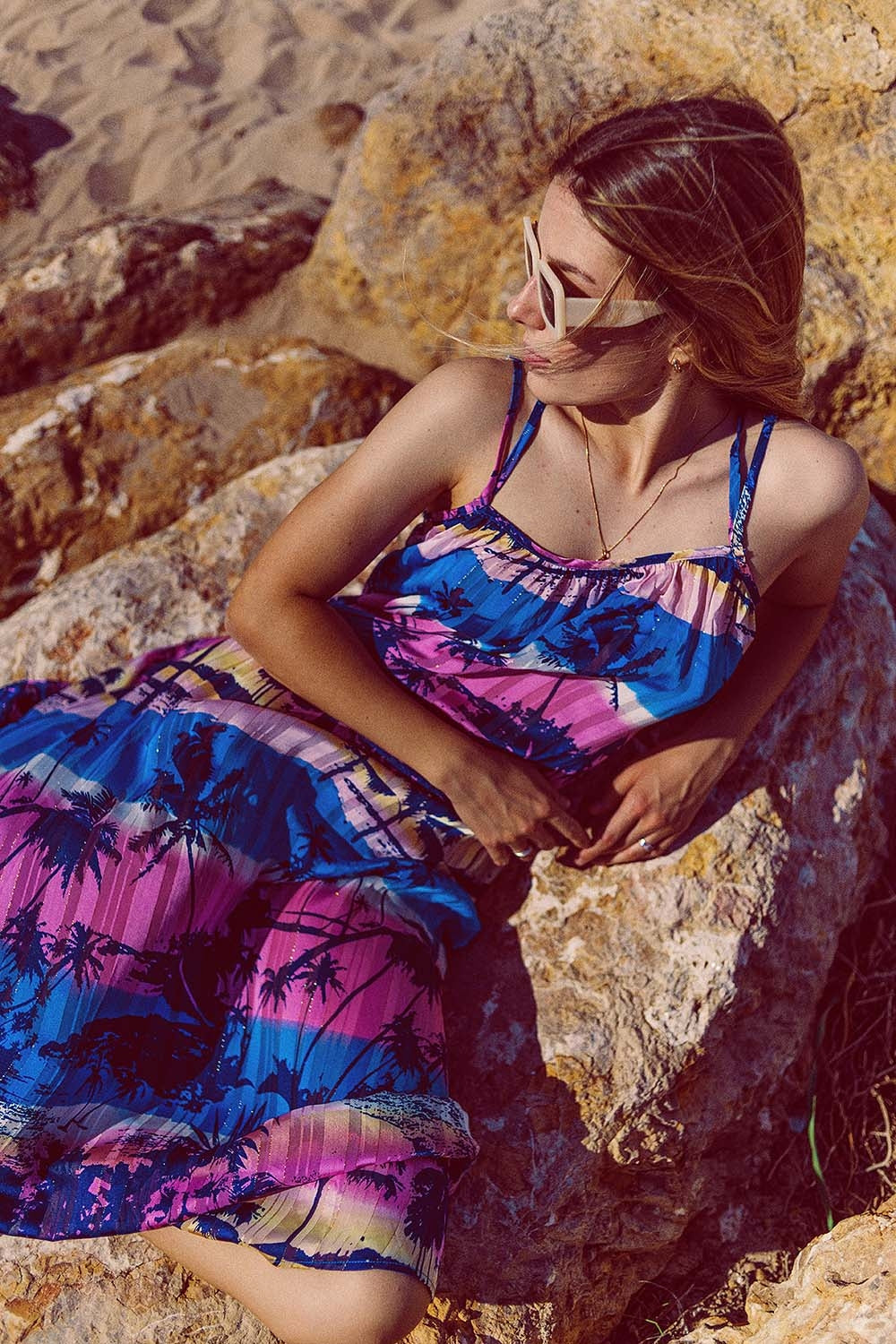 Relaxed Open Back Maxi Dress In Tropical Blue Print