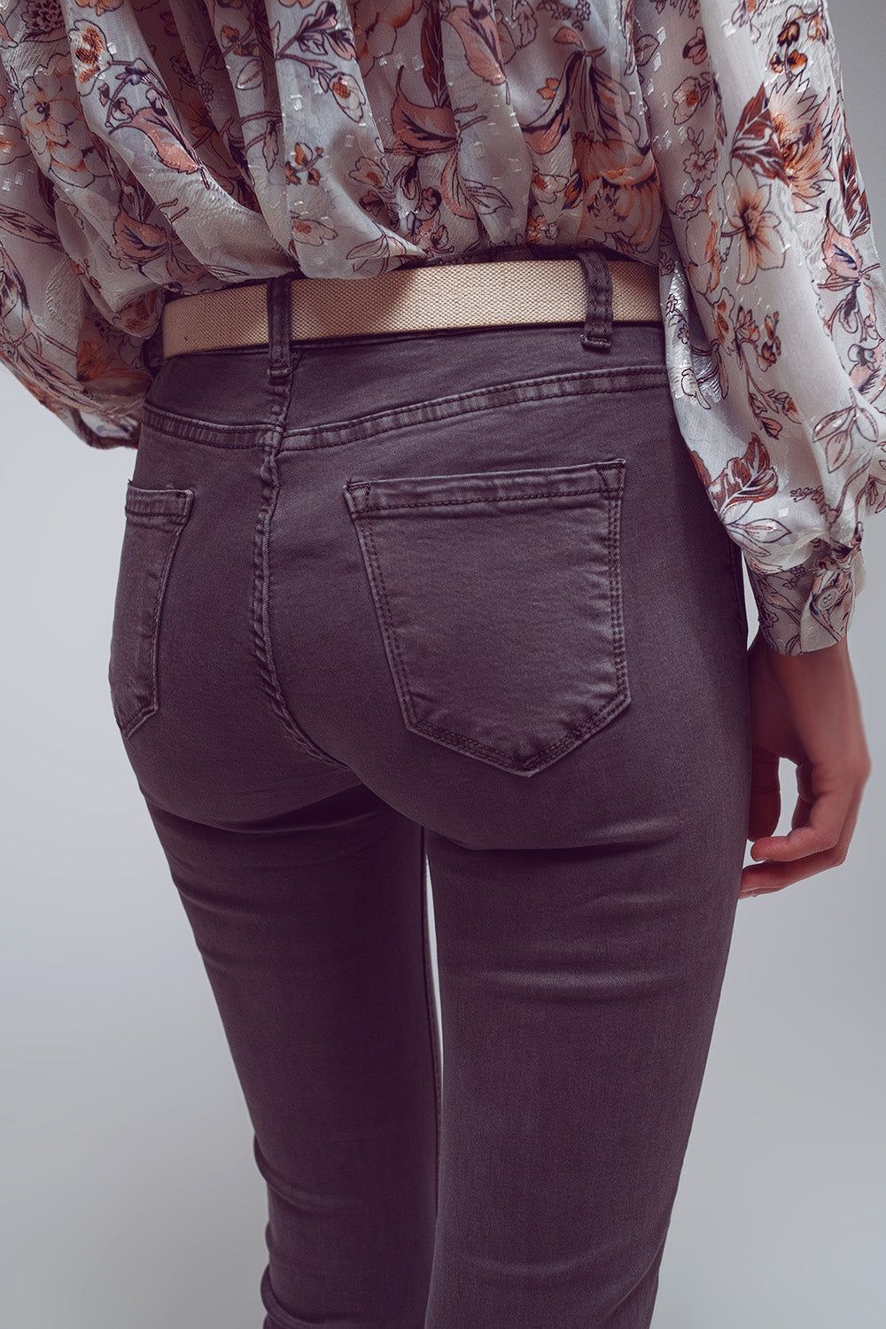 Flare jeans with raw hem edge in dark grey