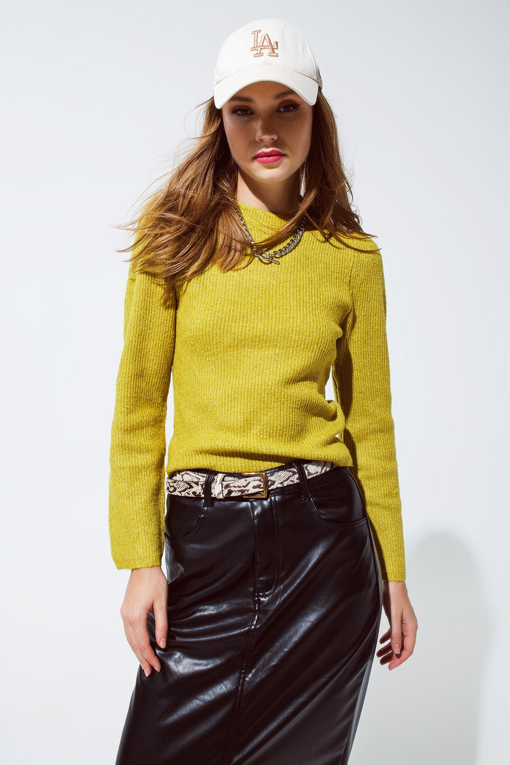 Green chuncky ribbed sweater with round neck