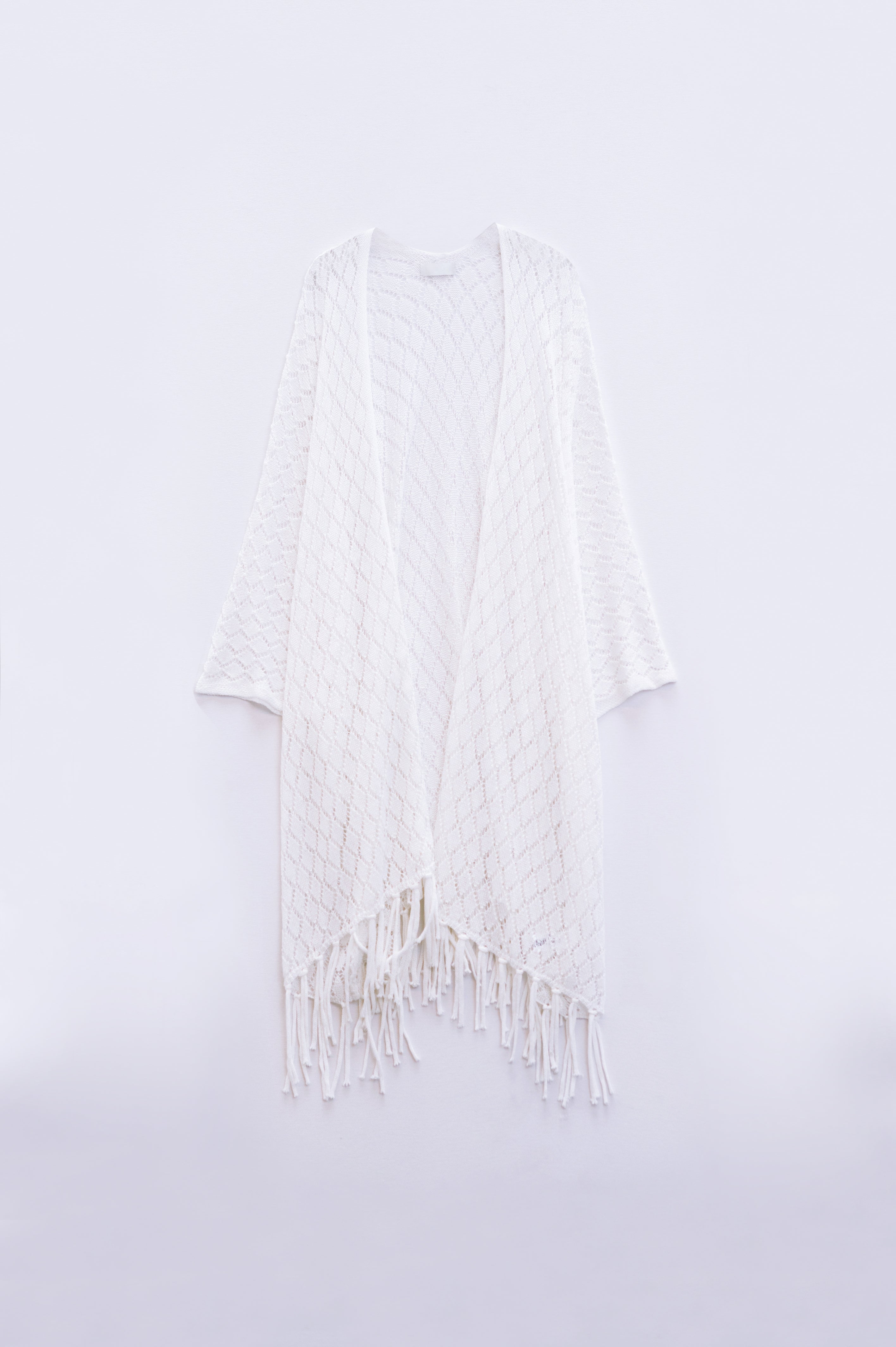 White Open Cardigan With Fringe Ends and 3/4 sleeves