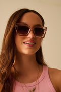 Q2 90s Squared Sunglasses in beige