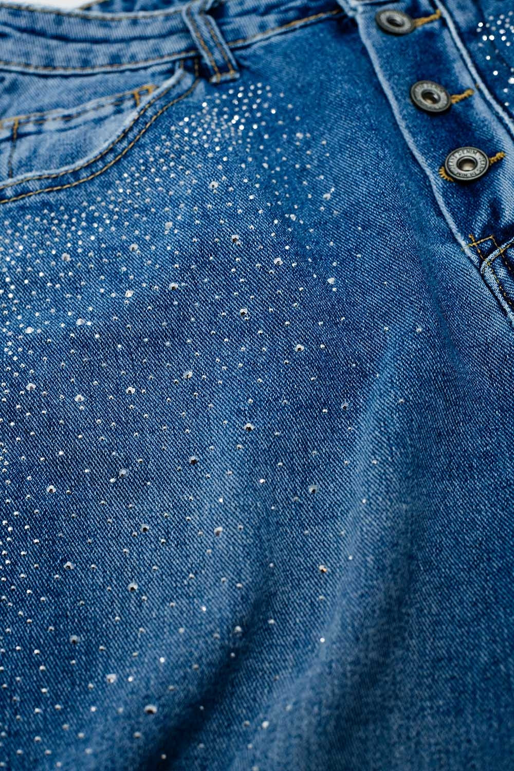 Wide Leg Jeans With Exposed Buttons And Stras Details in Mid Wash