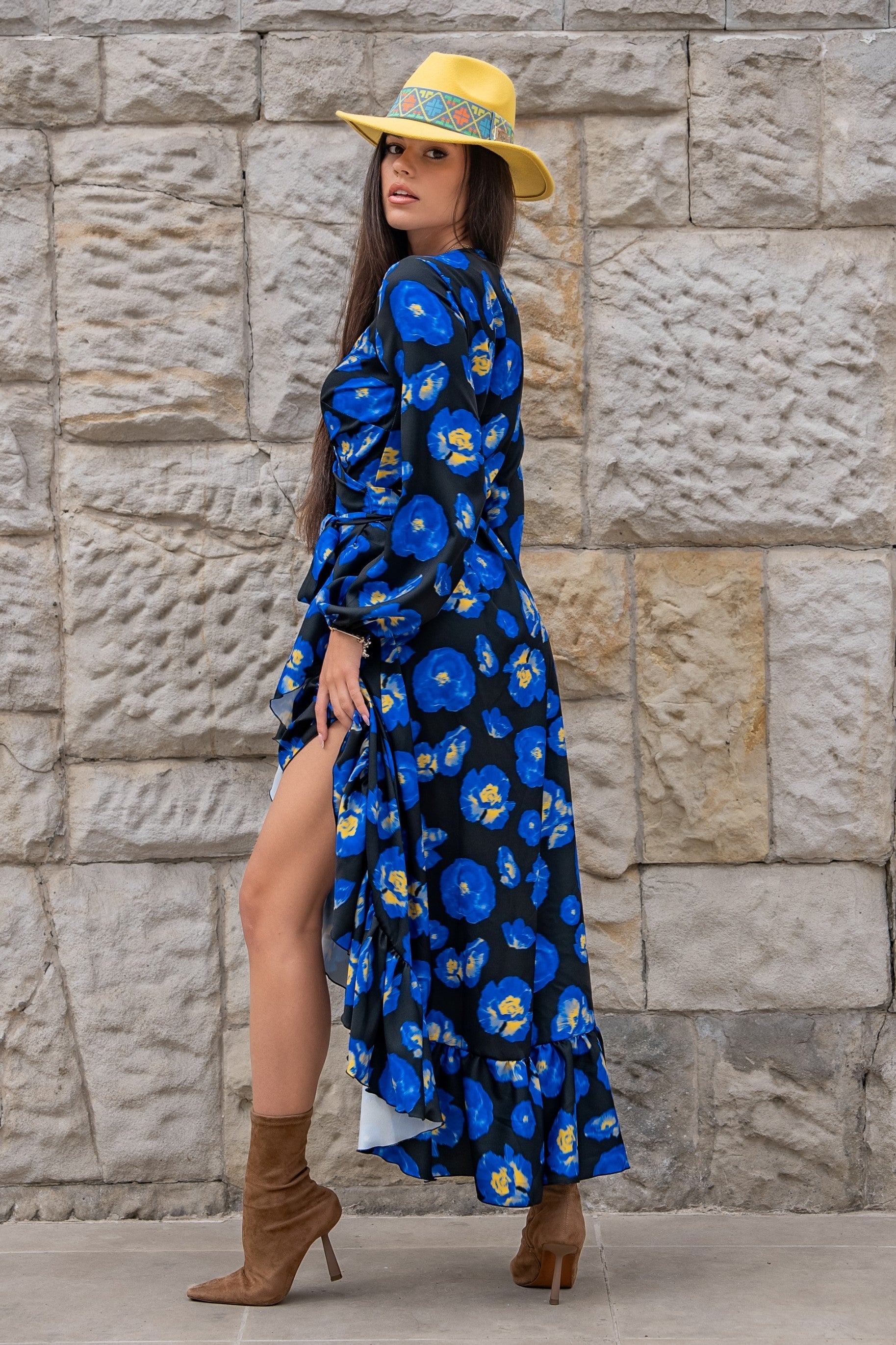 https://cdn.shopify.com/s/files/1/0868/8281/2251/files/93fc661e99f2efd52073a0c582f9fd8b.jpg?v=1760173000