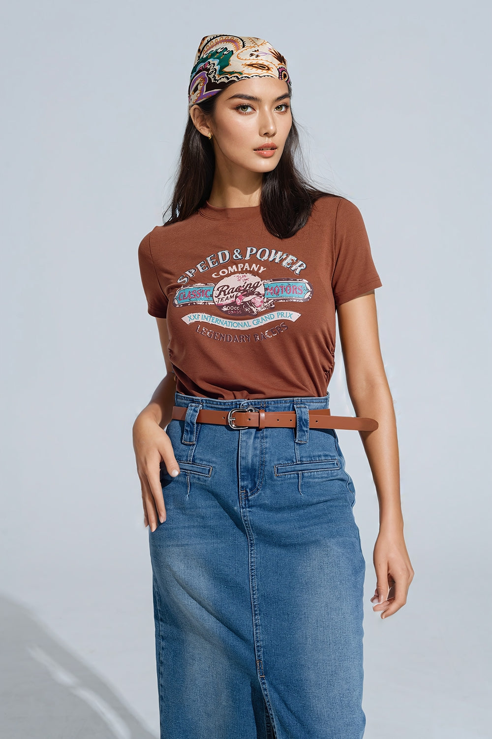 Brown Crew Neck T-shirt With Graphic Print