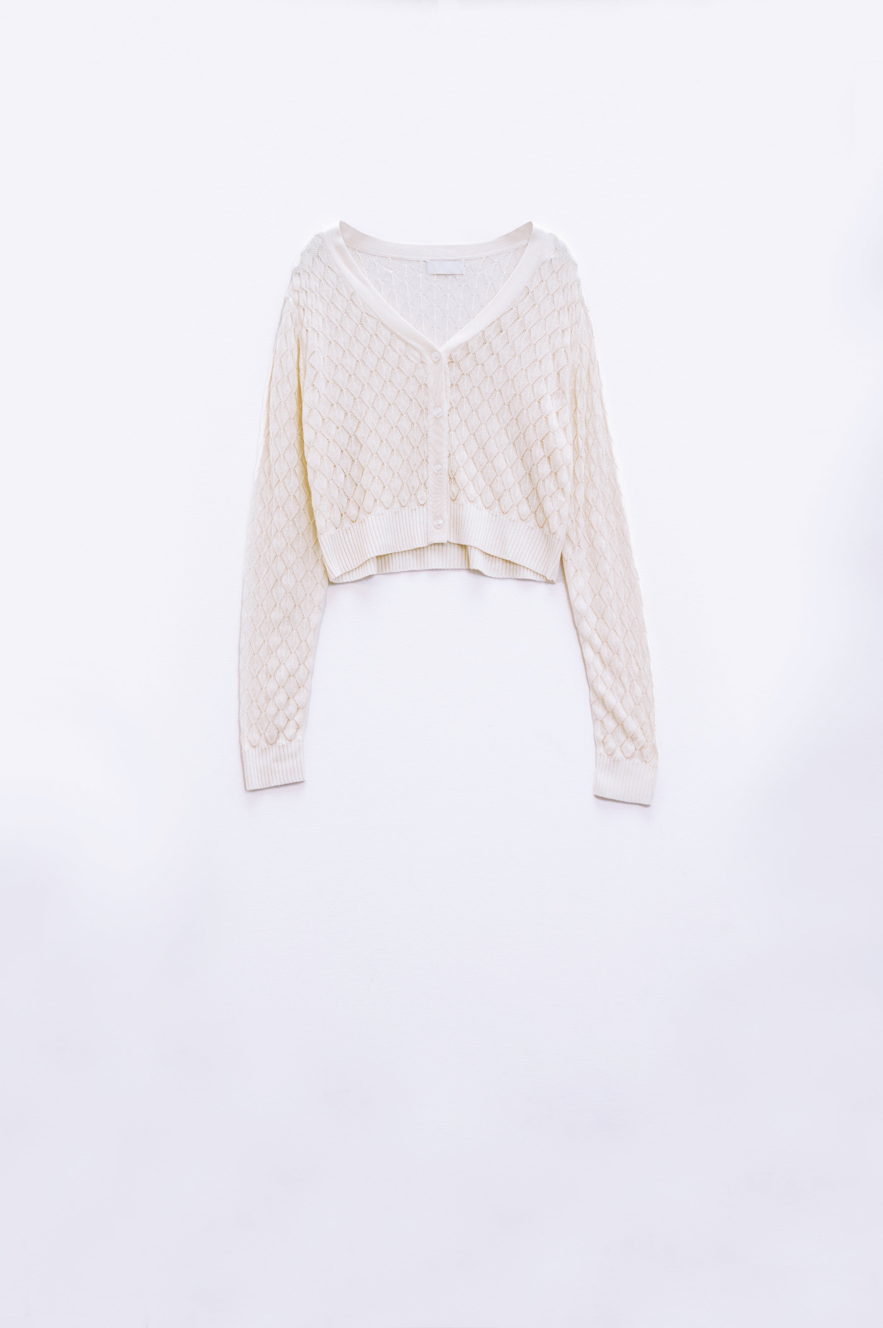 Cropped Cardigan in Beige with Argyle Print