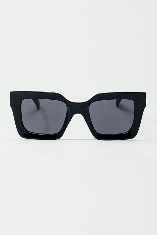 90's Squared Sunglasses in black