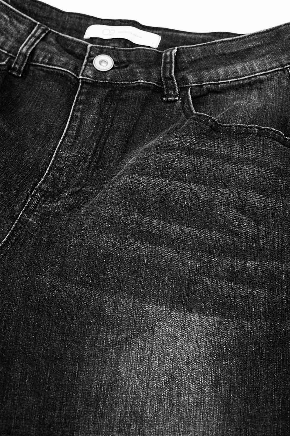 Black Straight Jeans With Seam Detail
