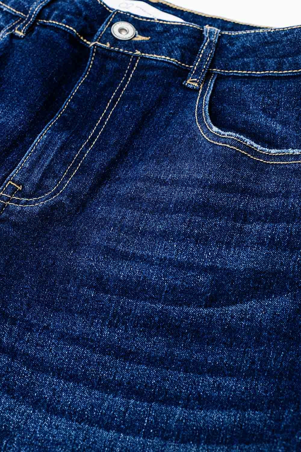 Wide Leg Mom Jeans In Mid Wash