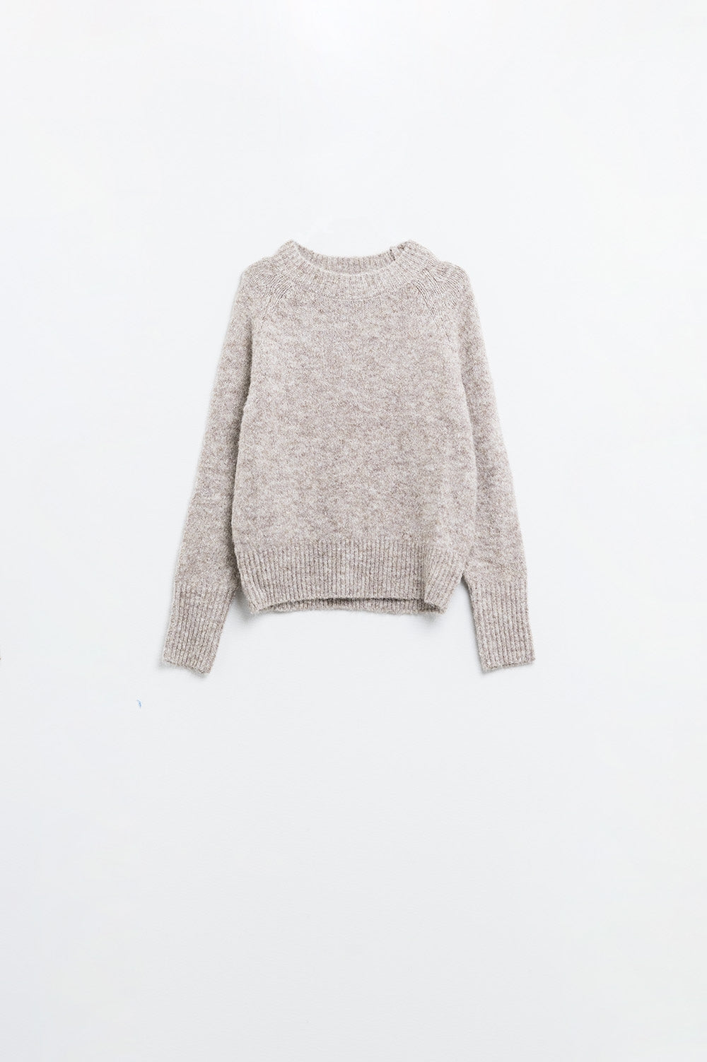 Basic Knited Crew Neck Sweater in beige color