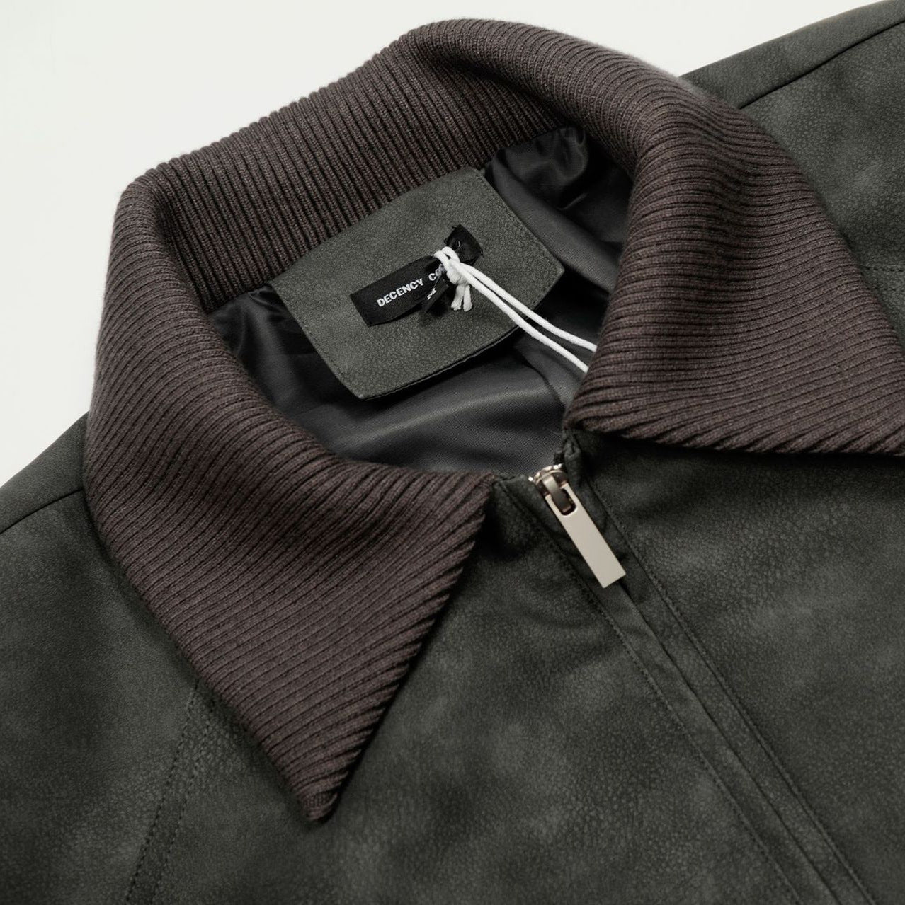 UNIKCOSA UrbanSoul Loose Jacket Street Style Look 💫