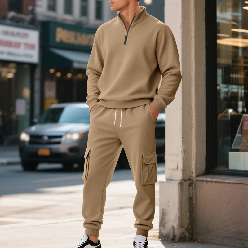 UNIKCOSA Men’s Winter Fleece Tracksuit – Half-Zip Stand Collar Sweatshirt & Cargo Jogger Pants 2-Piece Thermal Set (2025 Edition)