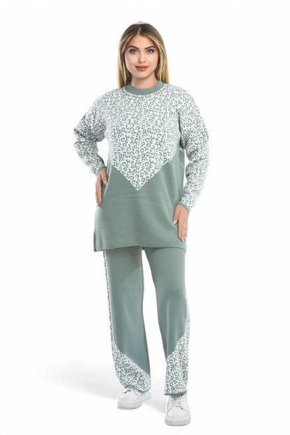 Women's Leopard Print Knitwear Set with Wide Leg Pants