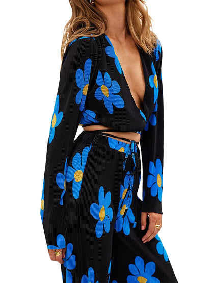 UNIKCOSA BloomEase Floral Pleated Two-Piece Set for Women 🌺