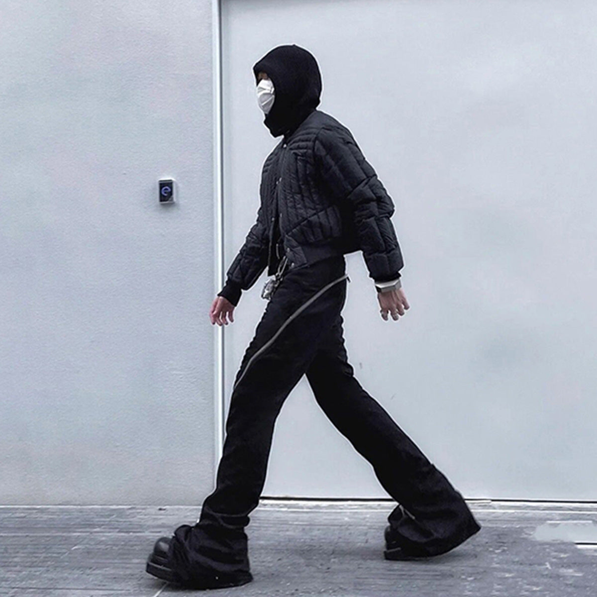 UNIKCOSA Velora ZipFlare Denim Jeans For Men Washed Black 💫