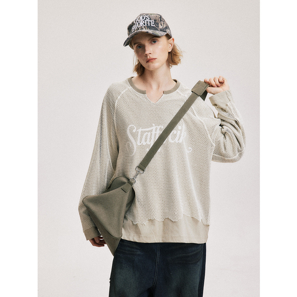 UNIKCOSA NoirFit Hollow Out Damaged Mesh Spliced Sweatshirt💫
