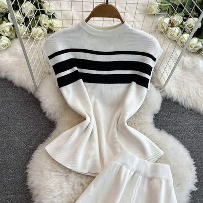 UNIKCOSA Women’s Knit Set – Sleeveless Slim White Top & Casual Straight Pants Two-Piece (Summer Chic Edition)