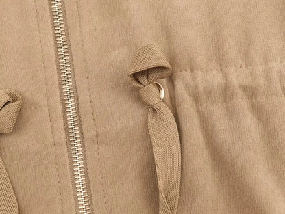 Elegant Women's Two-Piece Leisure Suit with Turn-Down Collar