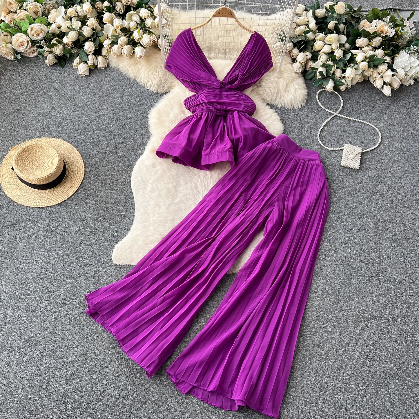 UNIKCOSA Women’s Elegant Summer Set – Pleated Chiffon Sleeveless Top & High-Waist Wide-Leg Pants (High-End Edition)