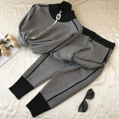 UNIKCOSA Women’s Knitted 2-Piece Festival Set – Printed 3D Tracksuit with Stand Collar & Ankle Pants