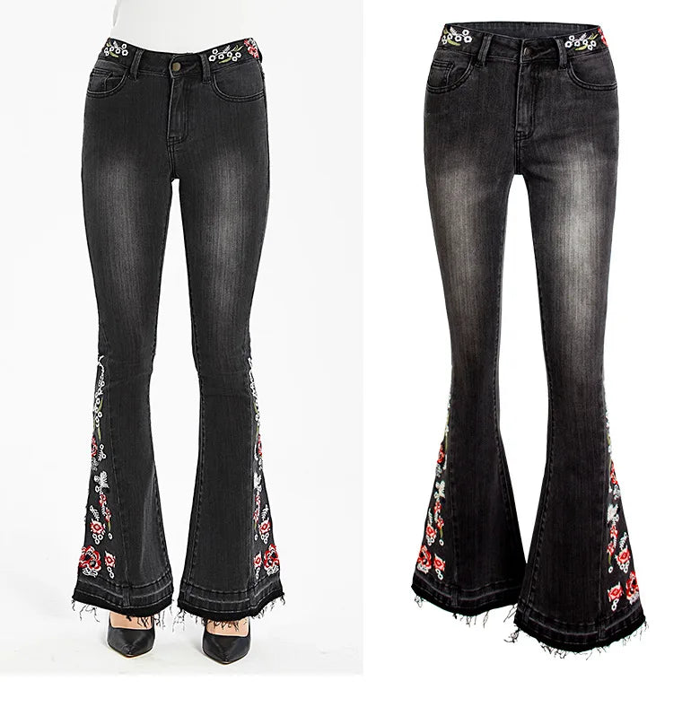 UNIKCOSA Velora Embroidered Flared Jeans Black Denim 💫