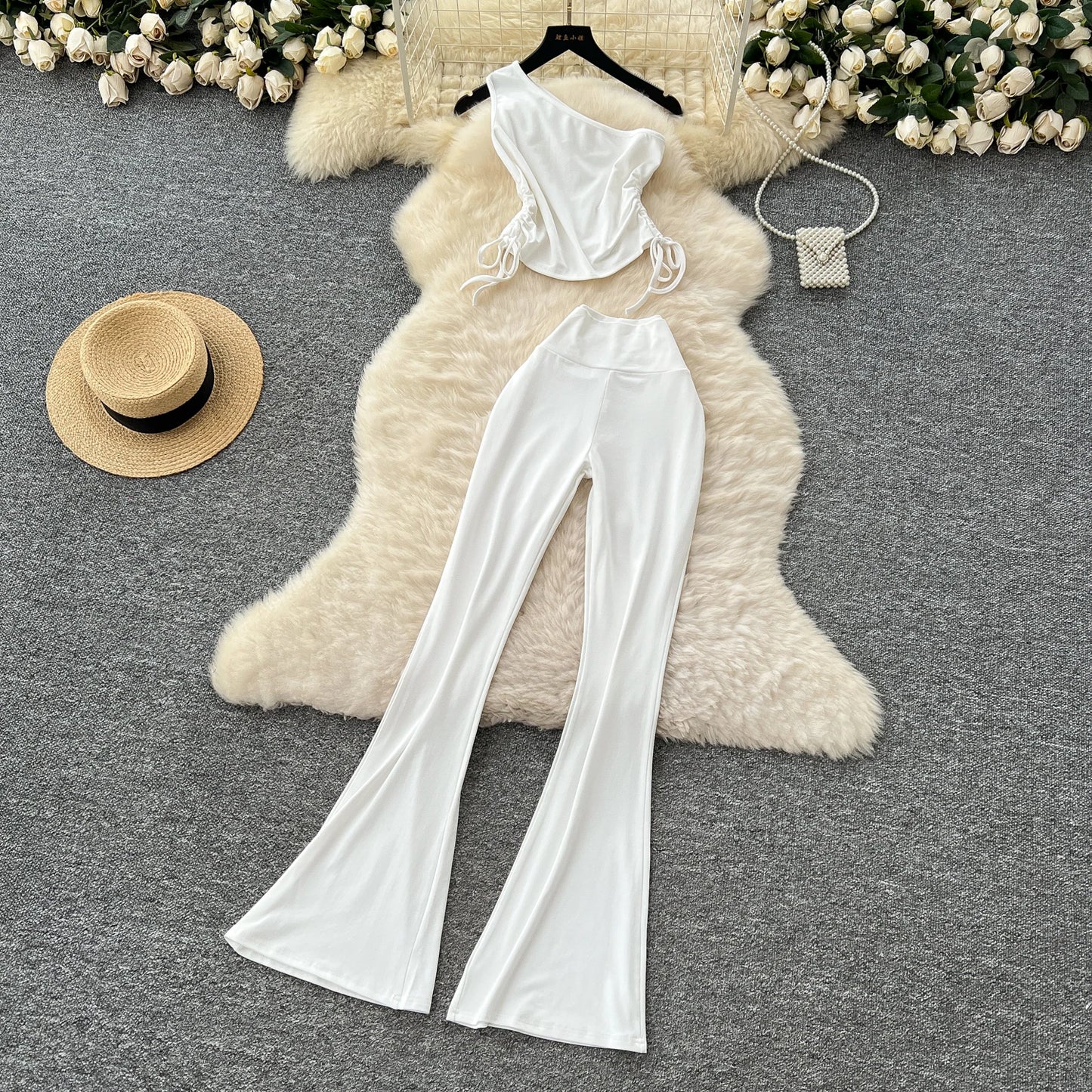 Summer Casual 2 Piece Set For Women One-shoulder Bandage Top And High Waist Set Jogging Suits Wholesale