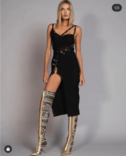 UNIKCOSA’s High-Quality Black Bandage Gown — One-Shoulder Long Sleeve Bodycon Dress
