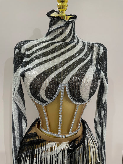 UNIKCOSA’s 2025 Diamond Sequin Tassel Set — Mesh Long-Sleeve Crop Top + Skirt Party Glam
