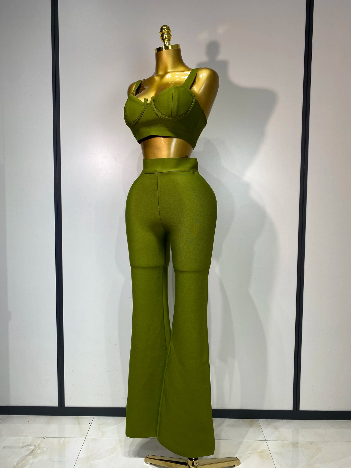 UNIKCOSA’s Bandage 2-Piece Set — Sexy Crop Top + High-Waist Pants Evening Party Elegance