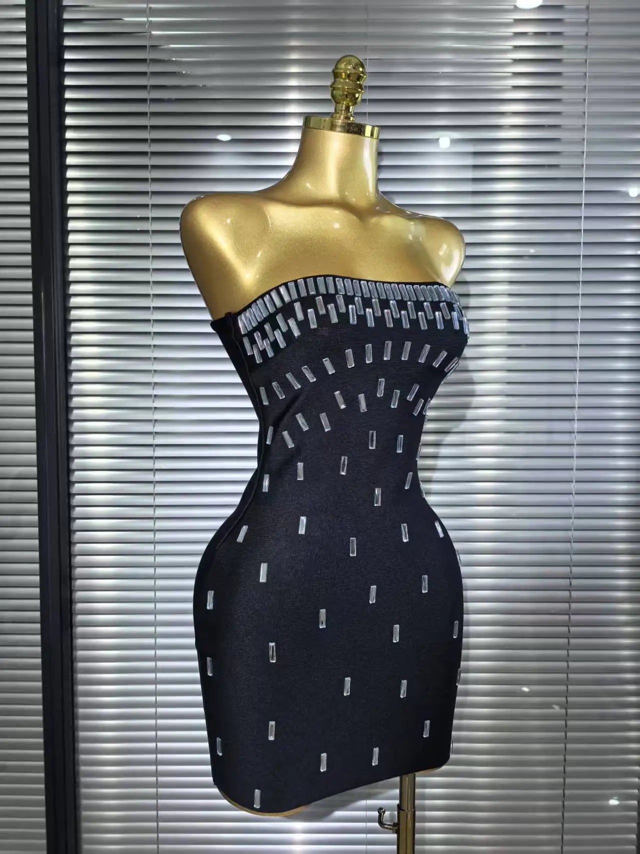UNIKCOSA’s Crystal Strapless Bodycon Mini Dress — Shimmering Black Bandage Party Elegance