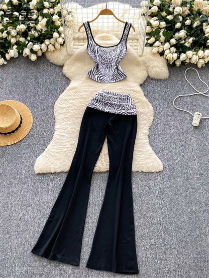 UNIKCOSA’s Summer Leopard 2-Piece Set — Sleeveless Crop Top + Flare Pants Streetwear