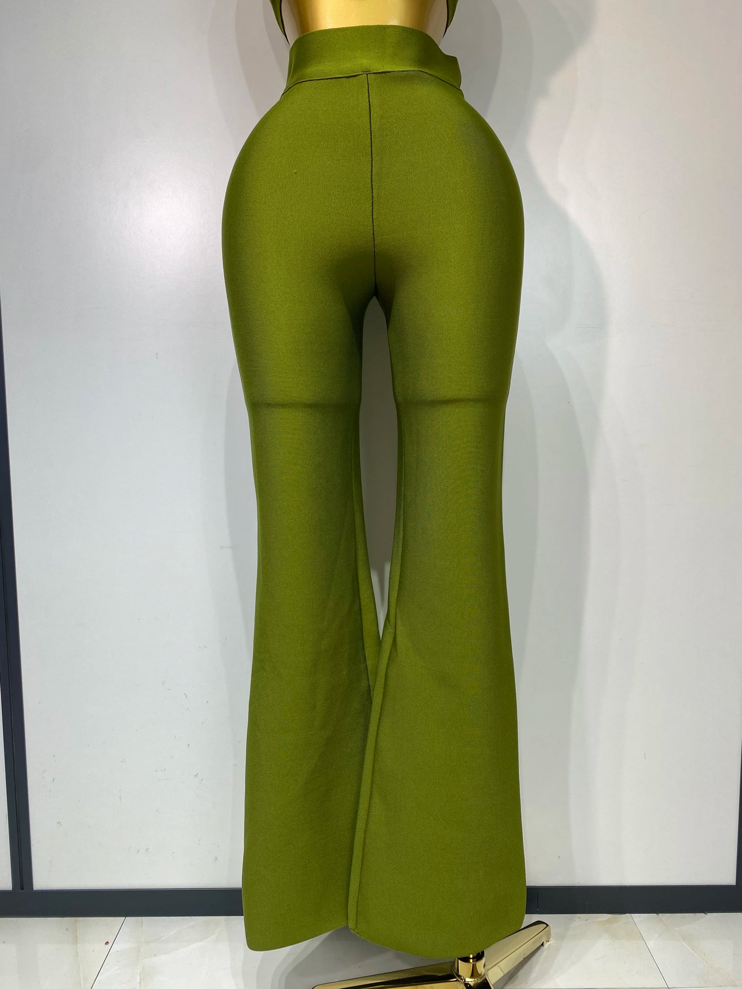 UNIKCOSA’s Bandage 2-Piece Set — Sexy Crop Top + High-Waist Pants Evening Party Elegance