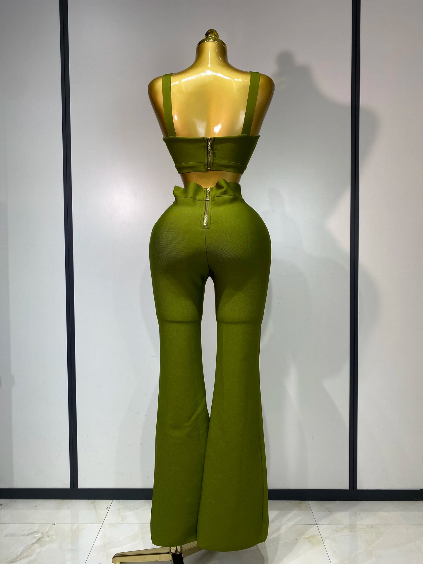 UNIKCOSA’s Bandage 2-Piece Set — Sexy Crop Top + High-Waist Pants Evening Party Elegance